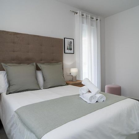 Aac Malaga - Apartamento Con Terraza, Muy Amplio, Totalmente Equipado, Cerca Del Centro Y Nuevo! Δωμάτιο φωτογραφία