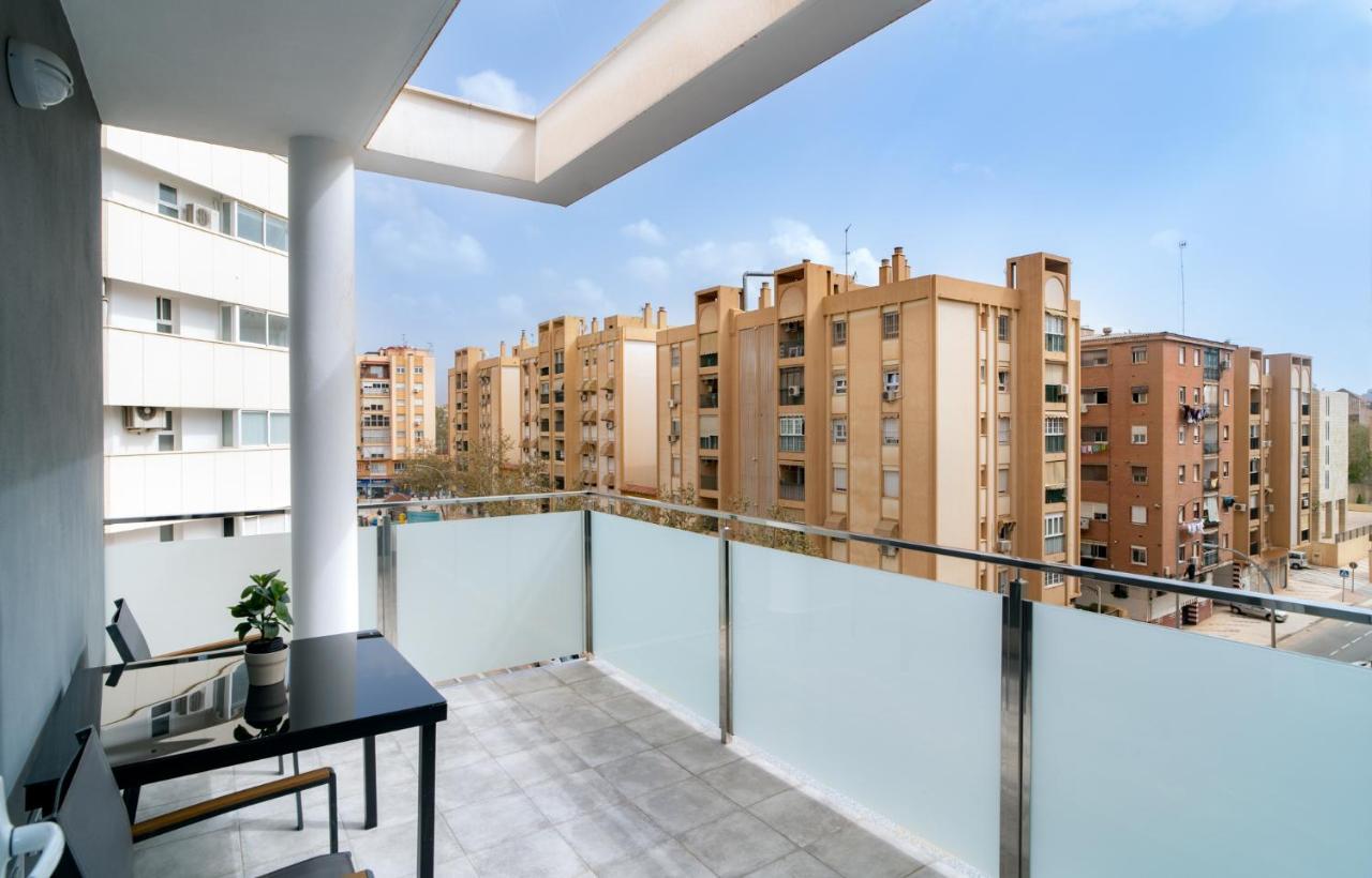 Aac Malaga - Apartamento Con Terraza, Muy Amplio, Totalmente Equipado, Cerca Del Centro Y Nuevo! Εξωτερικό φωτογραφία