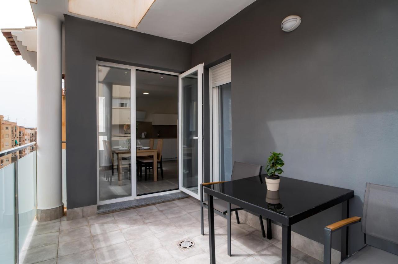 Aac Malaga - Apartamento Con Terraza, Muy Amplio, Totalmente Equipado, Cerca Del Centro Y Nuevo! Εξωτερικό φωτογραφία