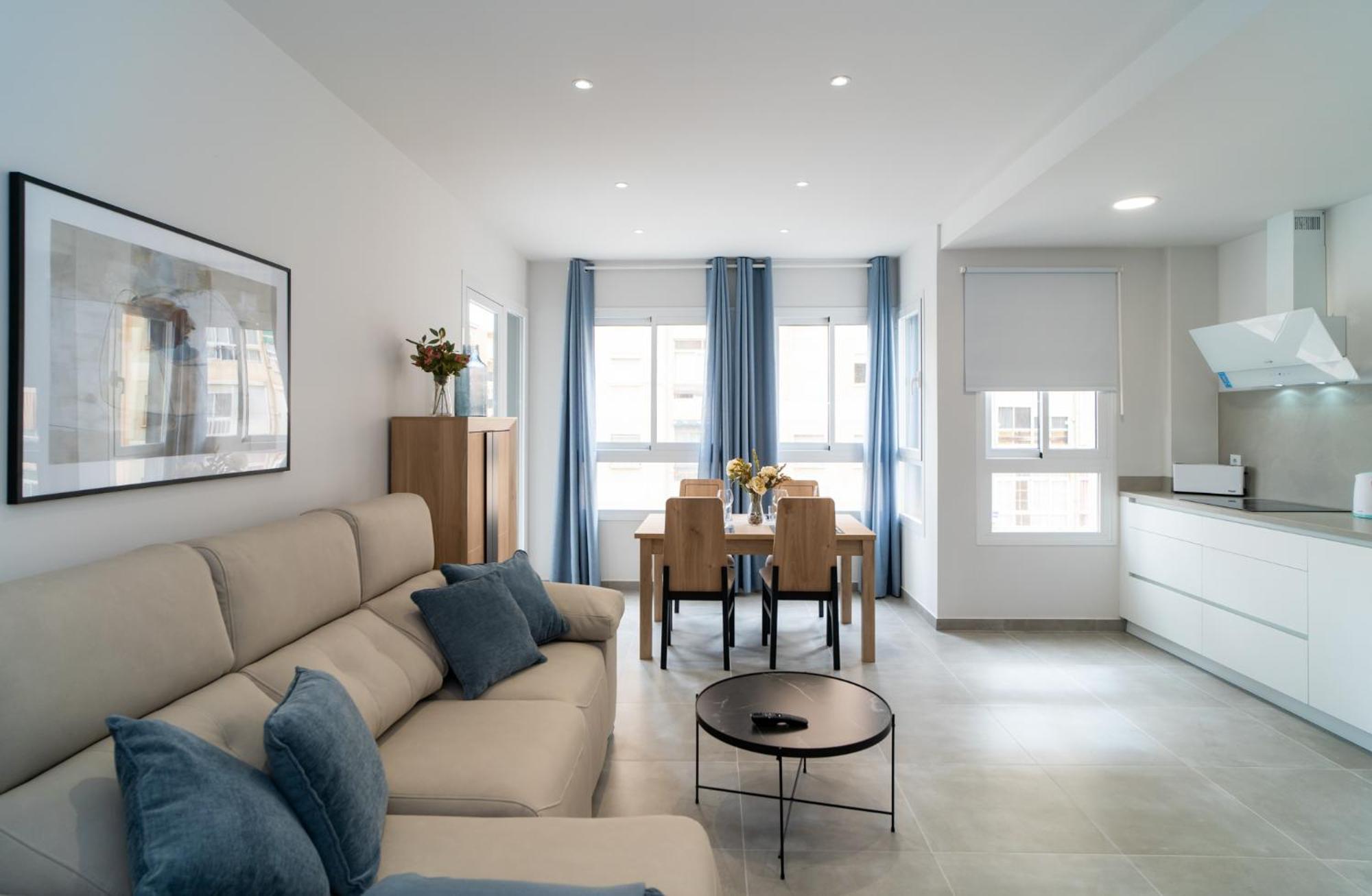Aac Malaga - Apartamento Con Terraza, Muy Amplio, Totalmente Equipado, Cerca Del Centro Y Nuevo! Δωμάτιο φωτογραφία